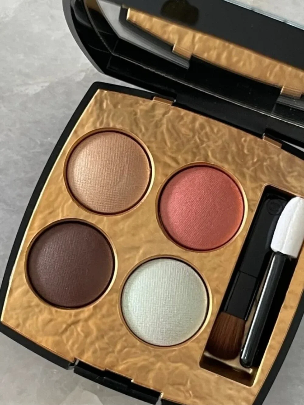 NEW~ Chanel Les 4 Ombres Byzance ~ 318 Parure Venitienne ✨️ Limited Edition✨️